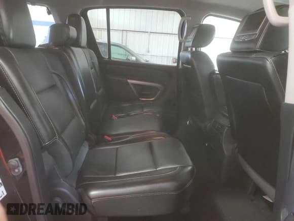 ✅ 2015 Nissan Armada Platinum • VIN: 5N1AA0NC7FN621974 • Лот: 62167045. Опубликован ранее на Copart с пробегом 185 591 миль. Бесплатный доступ к архиву аукционных продаж из США и подробный отчёт об истории автомобиля на DreamBid. Изображение 11.