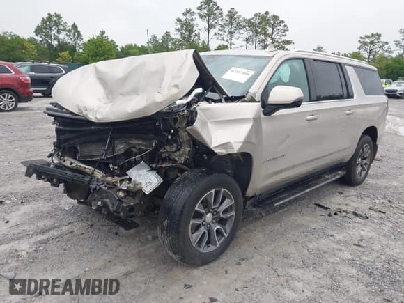 ✅ 2023 Chevrolet Suburban LT • VIN: 1GNSCCKD2PR170276 • Лот: 42207490. Опубликован ранее на IAAI с пробегом Не указан. Бесплатный доступ к архиву аукционных продаж из США и подробный отчёт об истории автомобиля на DreamBid. Изображение 2.