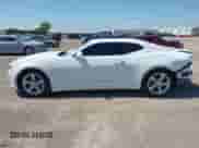 2023 Chevrolet Camaro 1LT с VIN 1G1FB1RX7P0157263, выставлен на аукционе IAAI как лот 42990192 с пробегом 32 669 миль миль и . История ставок и продаж доступна на DreamBid. Изображение 15.