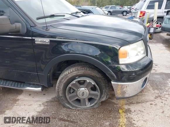 ✅ 2007 Ford F-150 STX • VIN: 1FTRX12W87FB91152 • Lot: 43534390. Listed on IAAI with 89,359 mi. Free auction sales archive from the USA and detailed vehicle history report at DreamBid. Image 18.