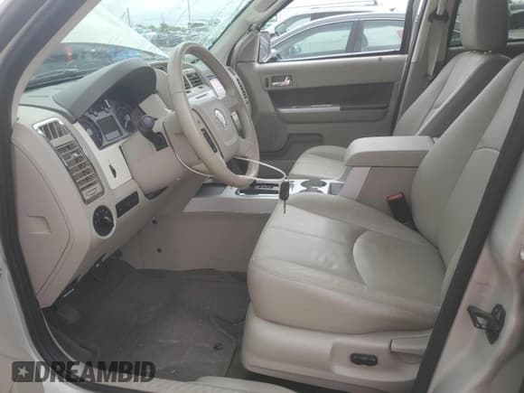 ✅ 2009 Mercury Mariner Premier • VIN: 4M2CU97G79KJ00973 • Лот: 64493465. Опубликован ранее на Copart с пробегом 40 195 миль. Бесплатный доступ к архиву аукционных продаж из США и подробный отчёт об истории автомобиля на DreamBid. Изображение 7.