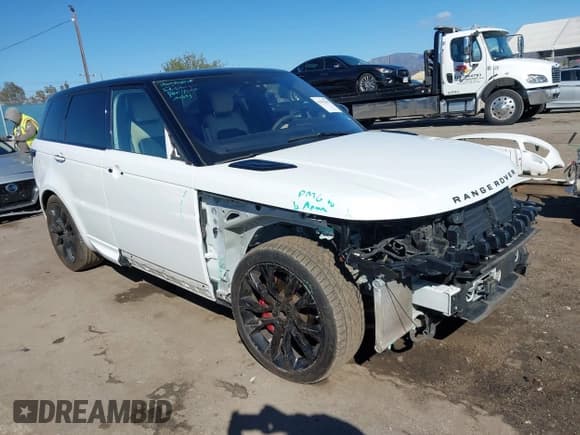 ✅ 2020 Land Rover Range Rover Sport HST • VIN: SALWS2RU4LA894310 • Lot: 43453201. Listed on IAAI with 71,481 mi. Free auction sales archive from the USA and detailed vehicle history report at DreamBid. Image 1.