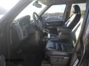 ✅ 2006 Land Rover LR3 SE • VIN: SALAE25406A400942 • Lot: 85199975. Wystawiony na Copart z przebiegiem 166 814 mil. Bezpłatny archiwum sprzedaży aukcyjnych z USA i szczegółowy raport historii pojazdu na DreamBid. Zdjęcie 7.