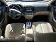 ✅ 2010 Hyundai Elantra GLS • VIN: KMHDU4AD8AU969212 • Lot: 76599324. Wystawiony na Copart z przebiegiem 108 176 mil mil. Skorzystaj z bezpłatnego archiwum sprzedaży aukcyjnych z USA i zobacz szczegółowy raport historii pojazdu na DreamBid. Zdjęcie 8.