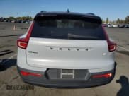 ✅ 2021 Volvo XC40 • VIN: YV4ED3UR3M2571560 • Lot: 71871995. Listed on Copart with Not provided. Free auction sales archive from the USA and detailed vehicle history report at DreamBid. Image 6.