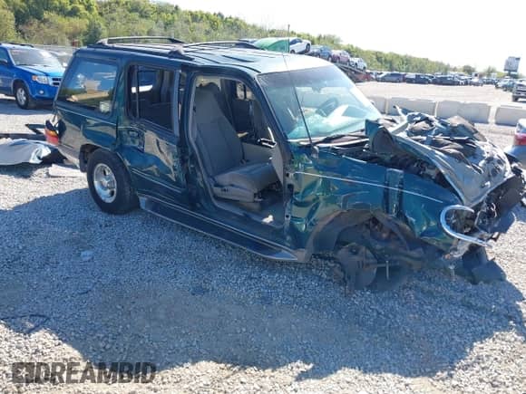 1997 Ford Explorer XL z VIN 1FMDU32EXVUA67202, wystawiony jako IAAI lot #43411217 z przebiegiem 152 951 mil mil oraz . Historia ofert i sprzedaży dostępna na DreamBid. Obrazek 1.