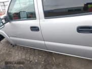 ✅ 2004 Chevrolet Silverado 2500HD LS • VIN: 1GCHC23204F233317 • Лот: 41774732. Опубликован ранее на IAAI с пробегом 182 896 миль. Бесплатный доступ к архиву аукционных продаж из США и подробный отчёт об истории автомобиля на DreamBid. Изображение 14.