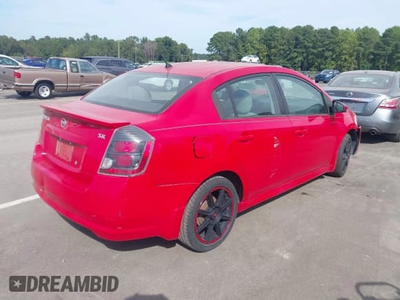 ✅ 2012 Nissan Sentra 2.0 • VIN: 3N1AB6AP6CL637384 • Лот: 43282511. Опубликован ранее на IAAI с пробегом 81 915 миль. Бесплатный доступ к архиву аукционных продаж из США и подробный отчёт об истории автомобиля на DreamBid. Изображение 4.