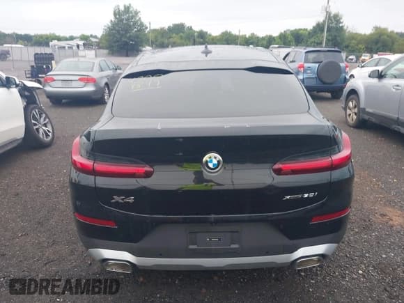 ✅ 2025 BMW X4 xDrive30i • VIN: 5UX33DT0XS9Z76047 • Lot: 43004849. Listed on IAAI with 2,038 mi. Free auction sales archive from the USA and detailed vehicle history report at DreamBid. Image 16.