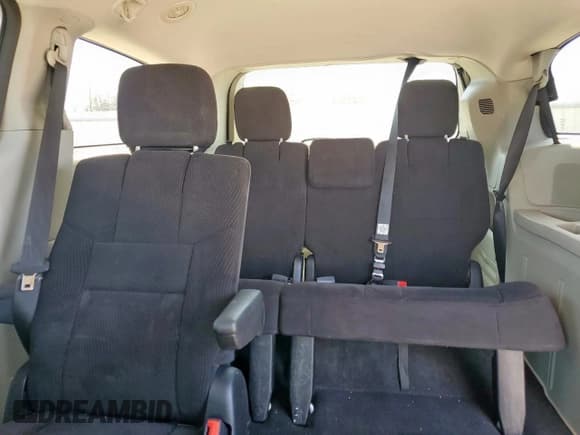 ✅ 2014 Dodge Grand Caravan SXT • VIN: 2C4RDGCG9ER181898 • Lot: 86128895. Wystawiony na Copart z przebiegiem 156 165 mil. Bezpłatny archiwum sprzedaży aukcyjnych z USA i szczegółowy raport historii pojazdu na DreamBid. Zdjęcie 10.