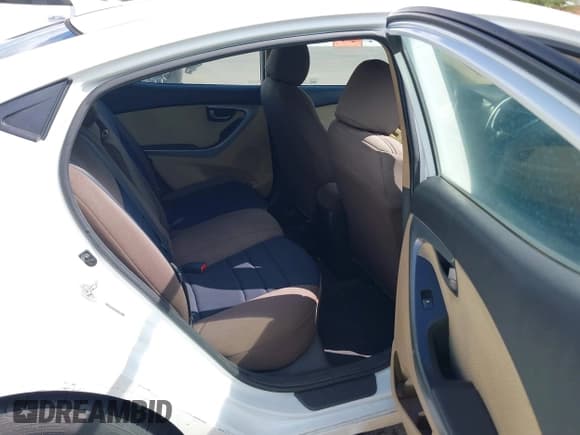 ✅ 2012 Hyundai Elantra Limited • VIN: 5NPDH4AE6CH113065 • Lot: 43195347. Listed on IAAI with 228,462 mi. Free auction sales archive from the USA and detailed vehicle history report at DreamBid. Image 8.