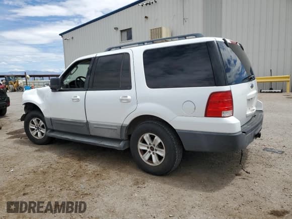 ✅ 2006 Ford Expedition Special Service • VIN: 1FMPU15566LA27588 • Лот: 67804515. Опубликован ранее на Copart с пробегом 157 218 миль. Бесплатный доступ к архиву аукционных продаж из США и подробный отчёт об истории автомобиля на DreamBid. Изображение 2.