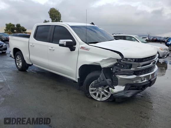 ✅ 2022 Chevrolet Silverado 1500 LT • VIN: 1GCUYDED5NZ216121 • Lot: 81733535. Wystawiony na Copart z przebiegiem 44 775 mil. Bezpłatny archiwum sprzedaży aukcyjnych z USA i szczegółowy raport historii pojazdu na DreamBid. Zdjęcie 4.