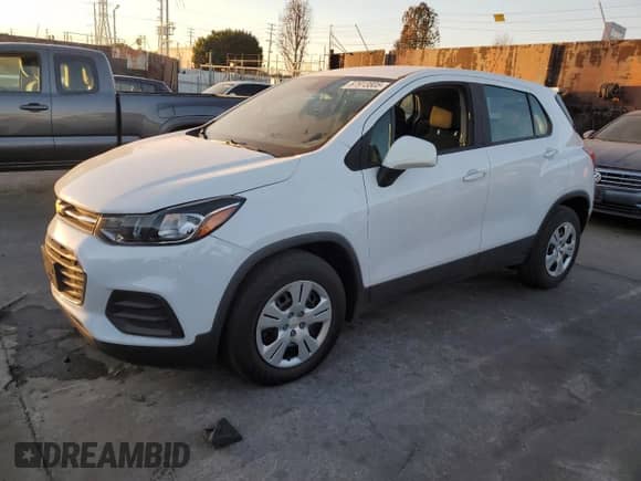 2018 Chevrolet Trax LS с VIN 3GNCJKSB2JL237296, выставлен на аукционе Copart как лот 87913505 с пробегом 52 340 миль миль и Списание • Salvage title. История ставок и продаж доступна на DreamBid. Изображение 1.