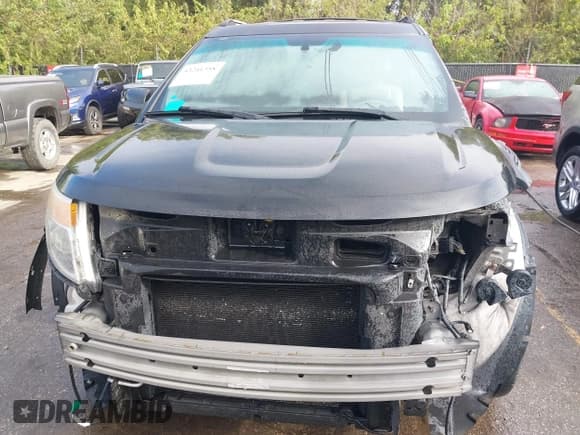 ✅ 2013 Ford Explorer Limited • VIN: 1FM5K8F84DGA59783 • Lot: 43241358. Wystawiony na IAAI z przebiegiem 192 789 mil. Bezpłatny archiwum sprzedaży aukcyjnych z USA i szczegółowy raport historii pojazdu na DreamBid. Zdjęcie 13.