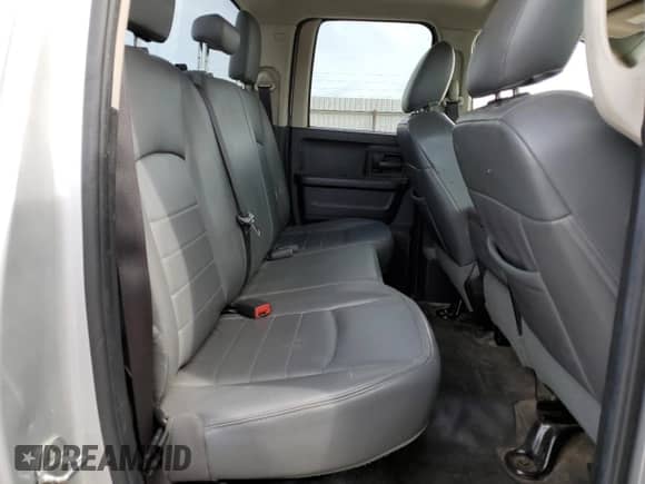 2013 Ram 1500 ST z VIN 1C6RR7FP8DS670147, wystawiony jako Copart lot #48696045 z przebiegiem 144 828 mil mil oraz Czysty tytuł • Clean title. Historia ofert i sprzedaży dostępna na DreamBid. Obrazek 10.