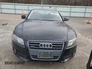 ✅ 2010 Audi A5 Premium • VIN: WAUCFAFR3AA037365 • Лот: 41445735. Опубликован ранее на Copart с пробегом 197 251 миль. Бесплатный доступ к архиву аукционных продаж из США и подробный отчёт об истории автомобиля на DreamBid. Изображение 5.