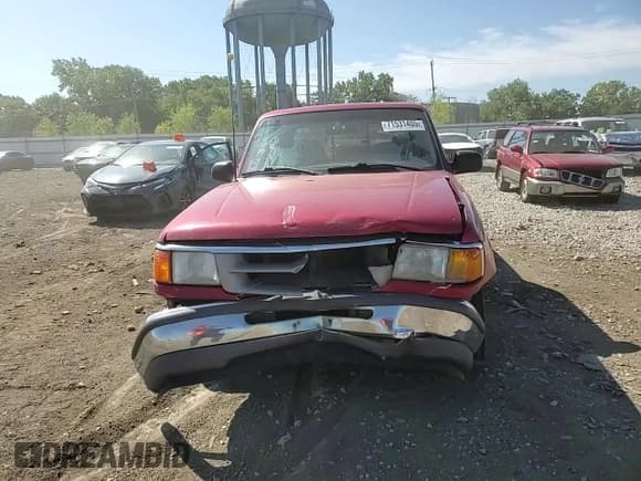 ✅ 1996 Ford Ranger XL • VIN: 1FTCR14U5TPB14268 • Лот: 71531405. Опубликован ранее на Copart с пробегом 235 444 миль. Бесплатный доступ к архиву аукционных продаж из США и подробный отчёт об истории автомобиля на DreamBid. Изображение 13.
