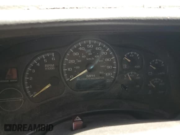 ✅ 2001 Chevrolet Suburban LS • VIN: 3GNFK16TX1G160306 • Лот: 66552405. Опубликован ранее на Copart с пробегом Не указан. Бесплатный доступ к архиву аукционных продаж из США и подробный отчёт об истории автомобиля на DreamBid. Изображение 9.