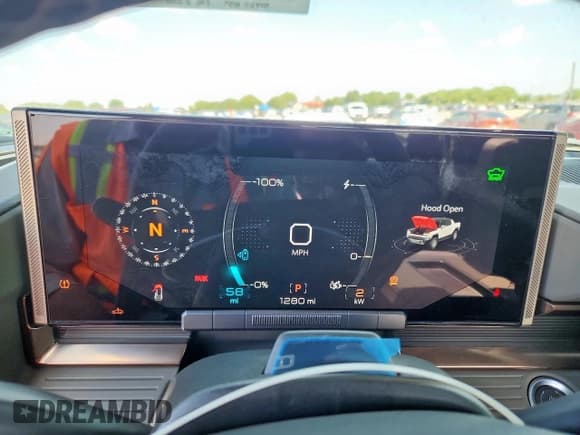 ✅ 2025 GMC HUMMER EV Pickup 2X • VIN: 1GT40BDD3SU112006 • Lot: 85553835. Listed on Copart with 1,280 mi. Free auction sales archive from the USA and detailed vehicle history report at DreamBid. Image 9.