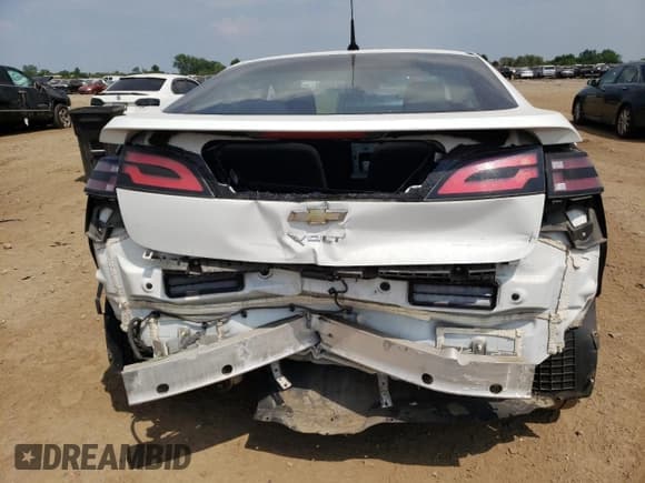 ✅ 2013 Chevrolet Volt • VIN: 1G1RA6E43DU104802 • Lot: 60156454. Wystawiony na Copart z przebiegiem Nie podano. Bezpłatny archiwum sprzedaży aukcyjnych z USA i szczegółowy raport historii pojazdu na DreamBid. Zdjęcie 6.