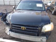 ✅ 2005 Toyota Highlander • VIN: JTEDP21A550063369 • Lot: 43614429. Listed on IAAI with 121,880 mi. Free auction sales archive from the USA and detailed vehicle history report at DreamBid. Image 6.