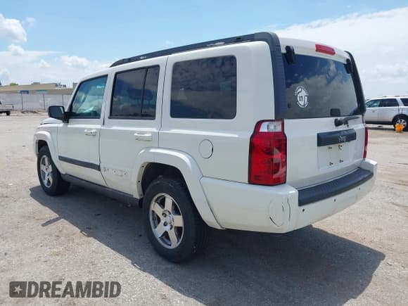 ✅ 2009 Jeep Commander Sport • VIN: 1J8HH48K89C550446 • Lot: 42505106. Wystawiony na IAAI z przebiegiem 124 299 mil. Bezpłatny archiwum sprzedaży aukcyjnych z USA i szczegółowy raport historii pojazdu na DreamBid. Zdjęcie 3.