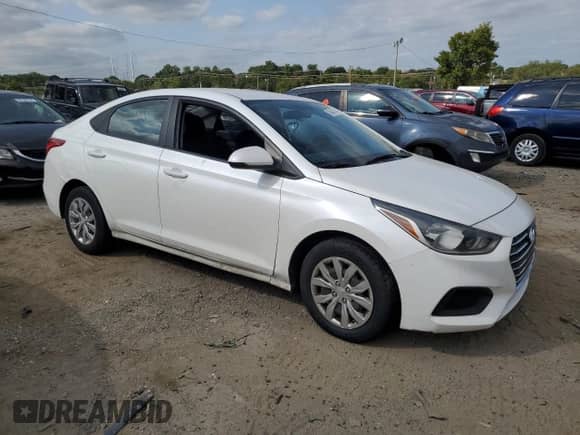 ✅ 2019 Hyundai Accent SE • VIN: 3KPC24A36KE053156 • Lot: 70648314. Wystawiony na Copart z przebiegiem 61 297 mil mil. Skorzystaj z bezpłatnego archiwum sprzedaży aukcyjnych z USA i zobacz szczegółowy raport historii pojazdu na DreamBid. Zdjęcie 4.