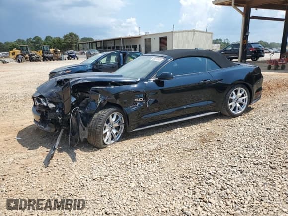 ✅ 2015 Ford Mustang GT Premium • VIN: 1FATP8FF1F5360897 • Lot: 69818305. Wystawiony na Copart z przebiegiem 18 345 mil. Bezpłatny archiwum sprzedaży aukcyjnych z USA i szczegółowy raport historii pojazdu na DreamBid. Zdjęcie 1.