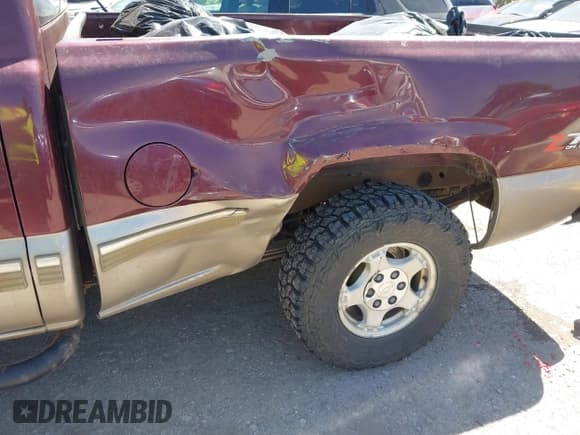 ✅ 2002 Chevrolet Silverado 1500 LT • VIN: 2GCEK19T921360703 • Lot: 42169431. Listed on IAAI with 272,403 mi. Free auction sales archive from the USA and detailed vehicle history report at DreamBid. Image 6.