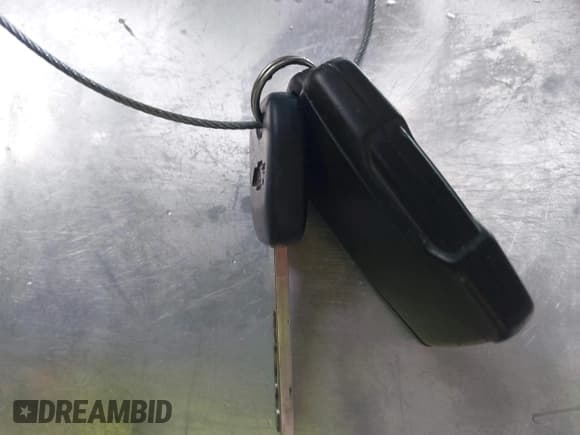 ✅ 2017 Chevrolet Silverado 2500HD LT • VIN: 1GC1KVEY7HF112894 • Lot: 42314299. Wystawiony na IAAI z przebiegiem 106 962 mil. Bezpłatny archiwum sprzedaży aukcyjnych z USA i szczegółowy raport historii pojazdu na DreamBid. Zdjęcie 11.