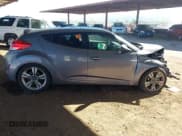 ✅ 2017 Hyundai Veloster Value Edition • VIN: KMHTC6AD9HU313914 • Лот: 43631209. Опубликован ранее на IAAI с пробегом Не указан. Бесплатный доступ к архиву аукционных продаж из США и подробный отчёт об истории автомобиля на DreamBid. Изображение 12.