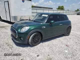 2018 MINI Hardtop Cooper with VIN WMWXP5C52J2G62425, listed as a Copart auction lot 62100435 with 163,698 mi miles and Clean title. Bid and sale history available at DreamBid. Image 1.