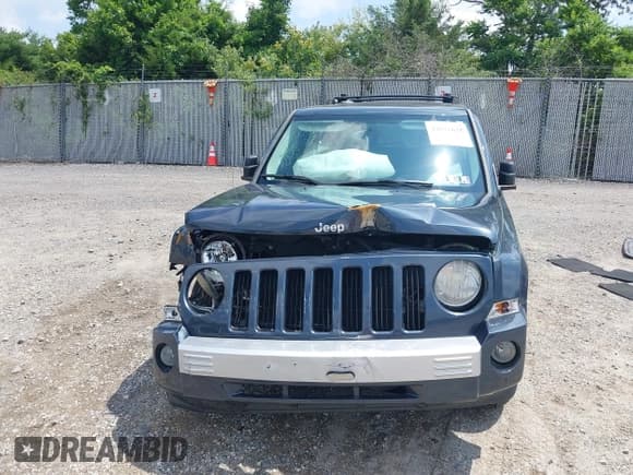 ✅ 2007 Jeep Patriot Limited • VIN: 1J8FT48W37D285614 • Lot: 42616625. Listed on IAAI with 113,502 mi. Free auction sales archive from the USA and detailed vehicle history report at DreamBid. Image 12.