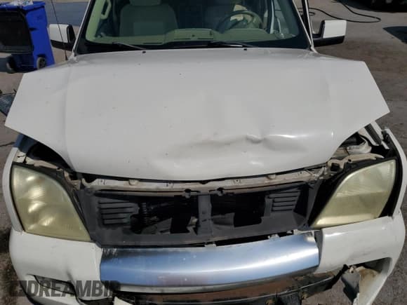 ✅ 2008 Mercury Mountaineer • VIN: 4M2EU37E98UJ12307 • Лот: 80564005. Опубликован ранее на Copart с пробегом 209 843 миль. Бесплатный доступ к архиву аукционных продаж из США и подробный отчёт об истории автомобиля на DreamBid. Изображение 12.