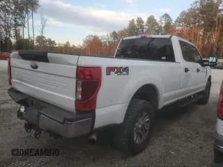 ✅ 2020 Ford F-250 XL • VIN: 1FT7W2B61LED26083 • Lot: 91578465. Wystawiony na Copart z przebiegiem 94 717 mil. Bezpłatny archiwum sprzedaży aukcyjnych z USA i szczegółowy raport historii pojazdu na DreamBid. Zdjęcie 3.