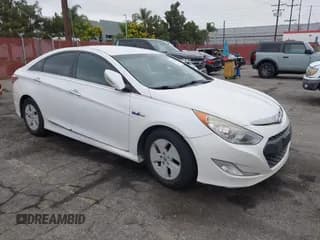 ✅ 2012 Hyundai Sonata Hybrid • VIN: KMHEC4A47CA033304 • Lot: 43197453. Listed on IAAI with 183,837 mi. Free auction sales archive from the USA and detailed vehicle history report at DreamBid. Image 1.