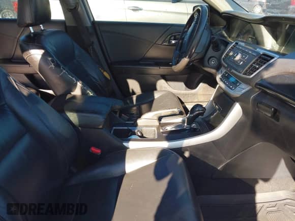 2014 Honda Accord Sport с VIN 1HGCR2F55EA196490, выставлен на аукционе IAAI как лот 43443283 с пробегом 190 646 миль миль и . История ставок и продаж доступна на DreamBid. Изображение 5.