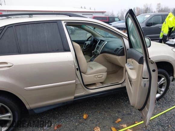 ✅ 2006 Lexus RX 400h • VIN: JTJHW31U760009918 • Lot: 43805214. Listed on IAAI with 258,487 mi. Free auction sales archive from the USA and detailed vehicle history report at DreamBid. Image 5.