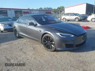✅ 2017 Tesla Model S 60 • VIN: 5YJSA1E12HF191608 • Lot: 43779308. Listed on IAAI with 130,814 mi. Free auction sales archive from the USA and detailed vehicle history report at DreamBid. Image 1.
