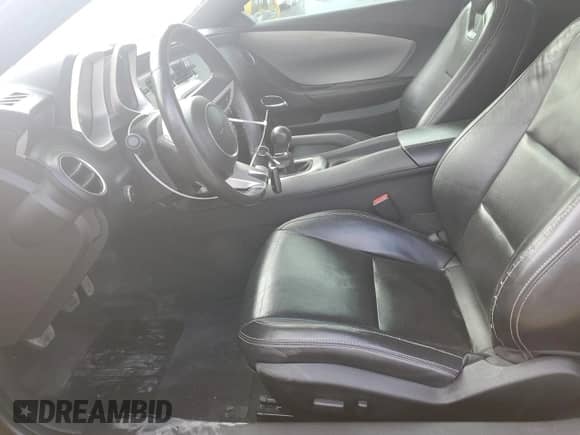 2010 Chevrolet Camaro 2LT с VIN 2G1FG1EV5A9175358, выставлен на аукционе Copart как лот 85548625 с пробегом 105 369 миль миль и Списание • Salvage title. История ставок и продаж доступна на DreamBid. Изображение 7.