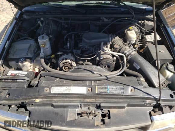 ✅ 2003 Chevrolet S-10 LS • VIN: 1GCDT19X838139717 • Лот: 55943865. Опубликован ранее на Copart с пробегом 143 371 миль. Бесплатный доступ к архиву аукционных продаж из США и подробный отчёт об истории автомобиля на DreamBid. Изображение 11.