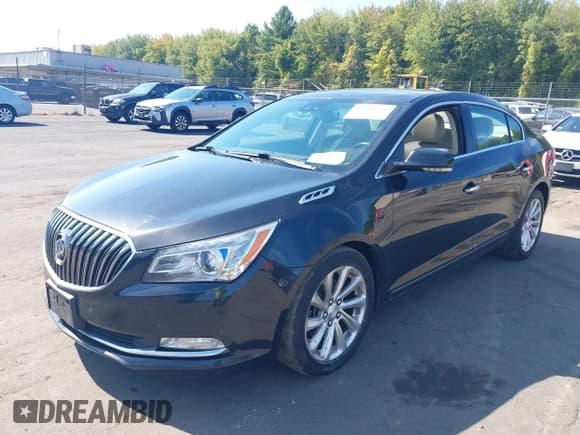 ✅ 2014 Buick LaCrosse Leather • VIN: 1G4GB5G38EF264573 • Lot: 43218610. Listed on IAAI with 203,053 mi. Free auction sales archive from the USA and detailed vehicle history report at DreamBid. Image 17.