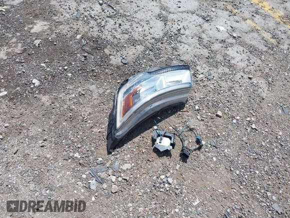 ✅ 2017 Ford Explorer • VIN: 1FM5K7B83HGD35375 • Лот: 42736653. Опубликован ранее на IAAI с пробегом 57 317 миль. Бесплатный доступ к архиву аукционных продаж из США и подробный отчёт об истории автомобиля на DreamBid. Изображение 12.