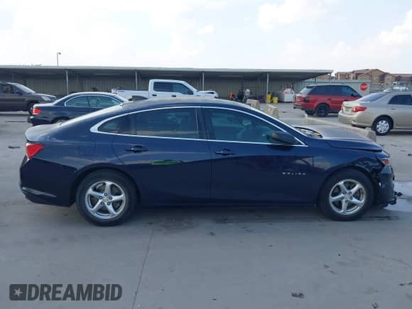 2017 Chevrolet Malibu LS с VIN 1G1ZB5ST1HF175851, выставлен на аукционе IAAI как лот 43211369 с пробегом 102 642 миль миль и . История ставок и продаж доступна на DreamBid. Изображение 13.