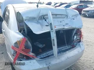 ✅ 2007 Hyundai Accent GLS • VIN: KMHCN46C17U097408 • Лот: 41050916. Опубликован ранее на IAAI с пробегом 110 266 миль. Бесплатный доступ к архиву аукционных продаж из США и подробный отчёт об истории автомобиля на DreamBid. Изображение 6.