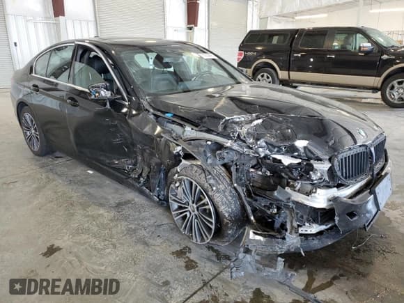 ✅ 2020 BMW 5 Series 530i xDrive • VIN: WBAJR7C05LCE45352 • Lot: 71014495. Listed on Copart with 87,651 mi. Free auction sales archive from the USA and detailed vehicle history report at DreamBid. Image 4.