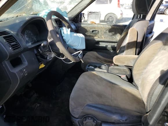 ✅ 2003 Honda CR-V EX • VIN: SHSRD78873U142469 • Lot: 92651925. Listed on Copart with 255,077 mi. Free auction sales archive from the USA and detailed vehicle history report at DreamBid. Image 7.