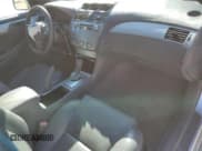 ✅ 2007 Toyota Solara SLE • VIN: 4T1FA38P77U132472 • Lot: 91272425. Wystawiony na Copart z przebiegiem 110 330 mil. Bezpłatny archiwum sprzedaży aukcyjnych z USA i szczegółowy raport historii pojazdu na DreamBid. Zdjęcie 8.