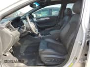 ✅ 2019 Hyundai Sonata SEL • VIN: 5NPE34AF3KH767970 • Lot: 69911002. Wystawiony na Copart z przebiegiem 31 678 mil. Bezpłatny archiwum sprzedaży aukcyjnych z USA i szczegółowy raport historii pojazdu na DreamBid. Zdjęcie 7.